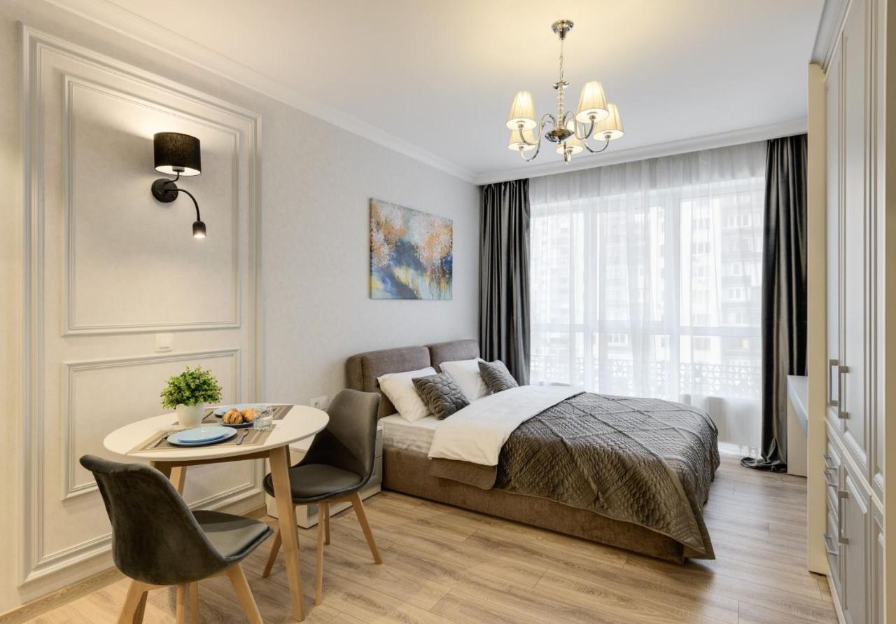 Modern New Cozy Apartment Kvartet Railway Station Kyiv Exterior foto