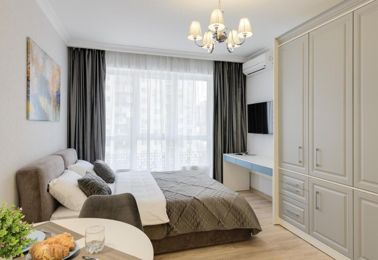 Modern New Cozy Apartment Kvartet Railway Station Kyiv Exterior foto