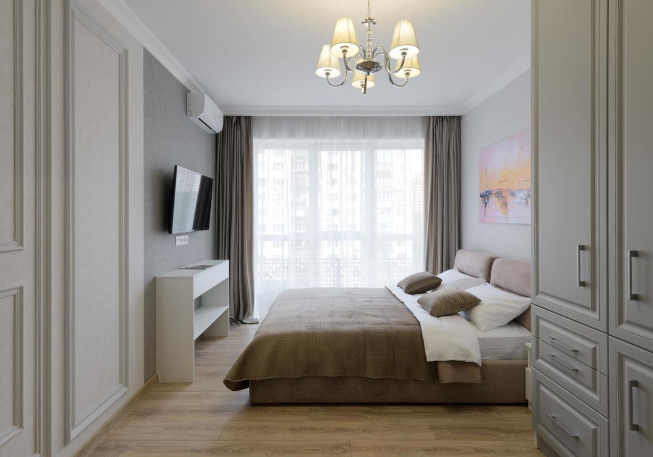 Modern New Cozy Apartment Kvartet Railway Station Kyiv Exterior foto