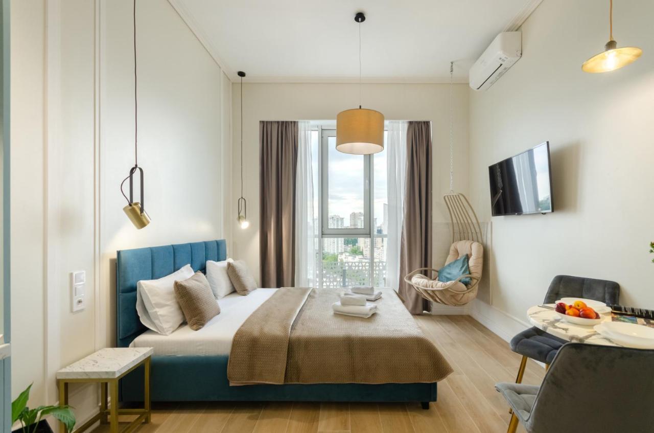 Modern New Cozy Apartment Kvartet Railway Station Kyiv Exterior foto