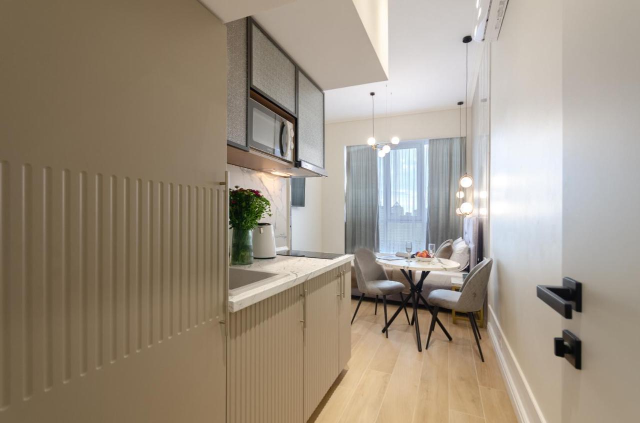 Modern New Cozy Apartment Kvartet Railway Station Kyiv Exterior foto